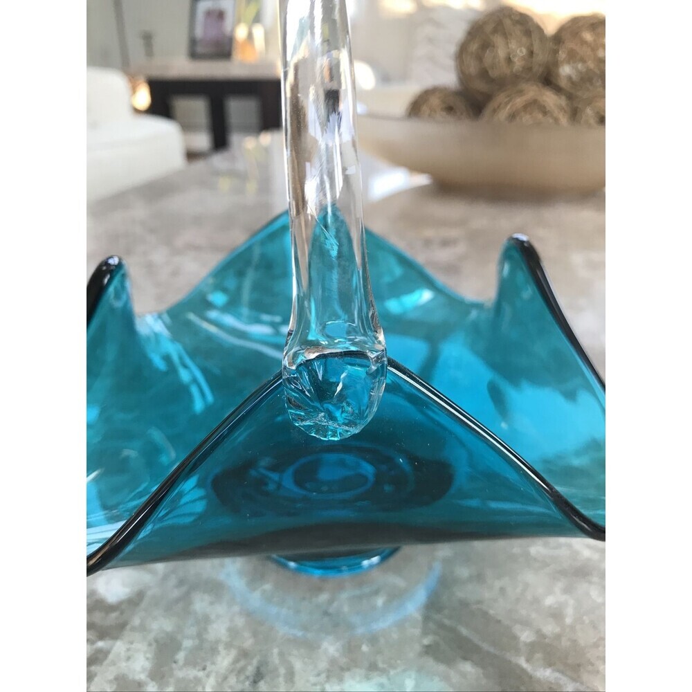 Viking Art Glass Basket Aqua - Picture 4 of 4